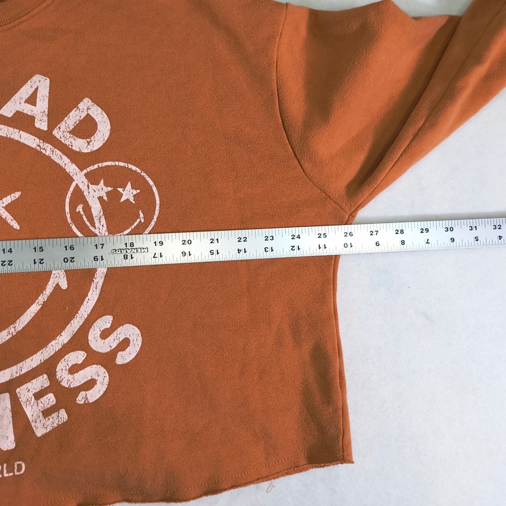 SmileyWorld Spread Kindness Graphic Sweatshirt Womens XL Cropped Orange‎ - Picture 7 of 9